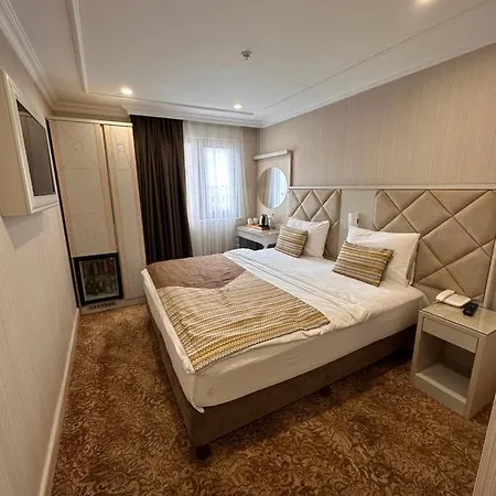 Hotel Alpinn Due Istanbul