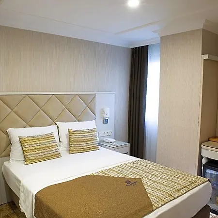 Hotel Alpinn Due 4*