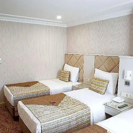 Hotel Alpinn Due