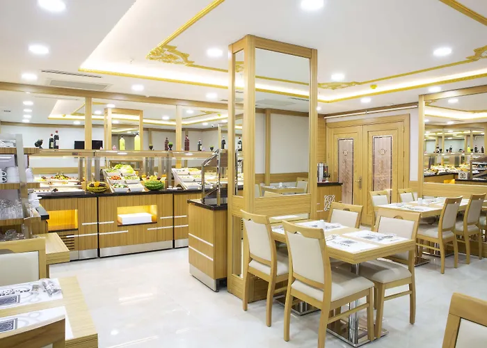 호텔 Alpinn Due 4*